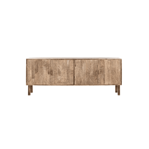 Aparador de madera tallada con diseño radial.