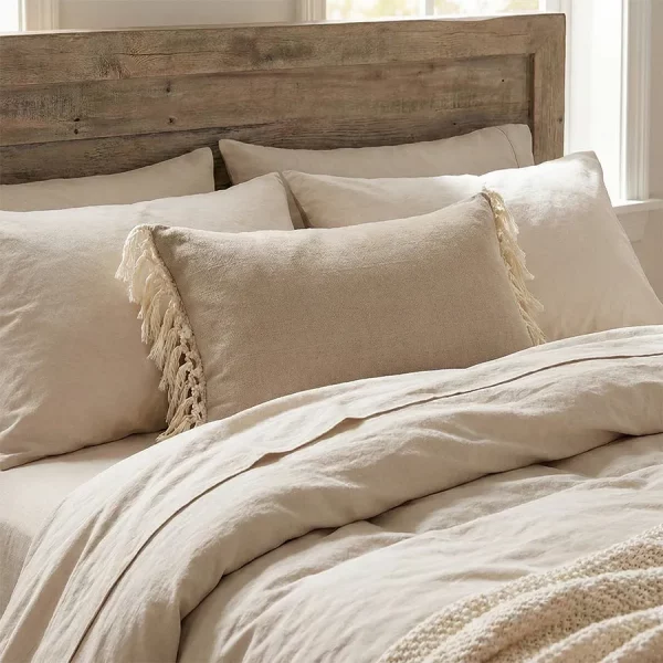 Cojín de Algodón Crema 30×50 cm sobre cama