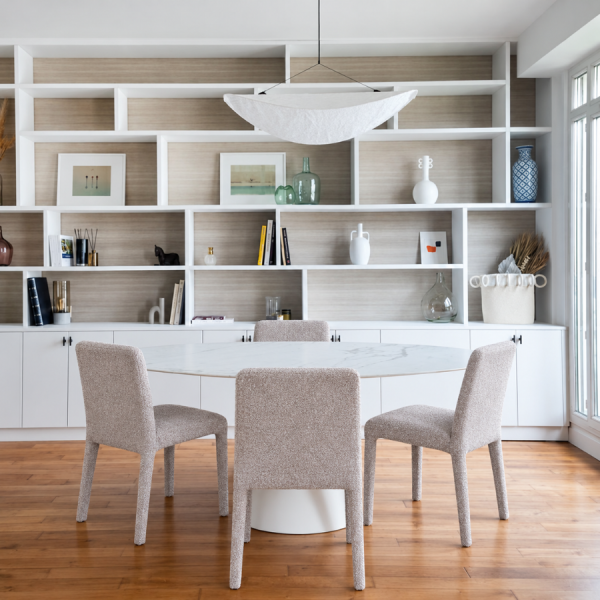 comedor Pack de 2 sillas de comedor Mil&aacute;n Beige tapizadas con estructura met&aacute;lica &ndash; La Casa de Carmen
